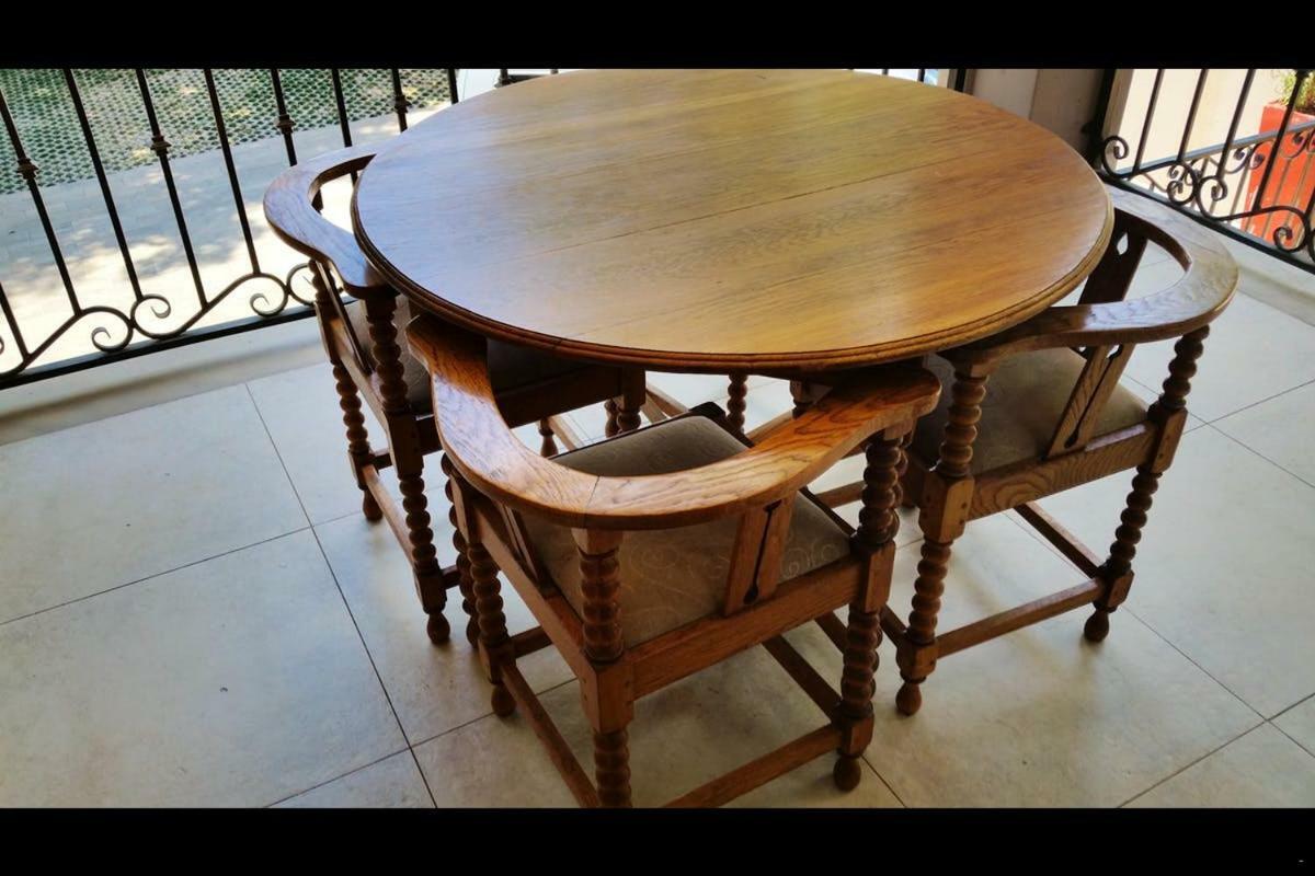 6 On Acacia Bed & Breakfast